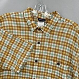 Patagonia Shirt Mens XL Button Down AC Plaid Organic Hiking Lighweight